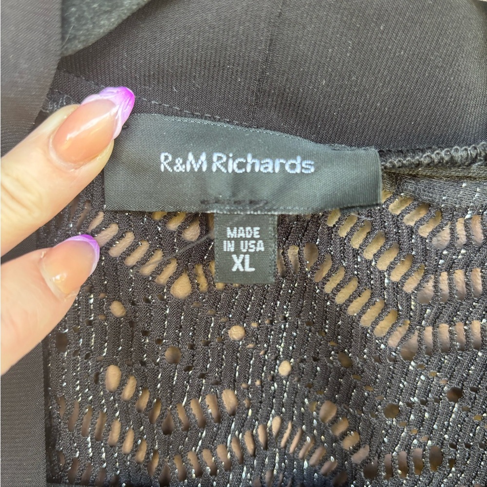 R&M Richards Black Fringed Women's Poncho - Picture 2 of 4